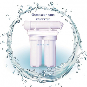 Osmoseur domestique à flux direct sans réservoir, installé sous l'évier