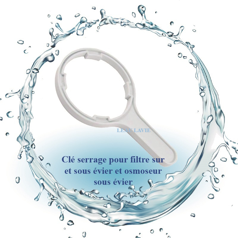 Clé de serrage pour corps de filtre à eau